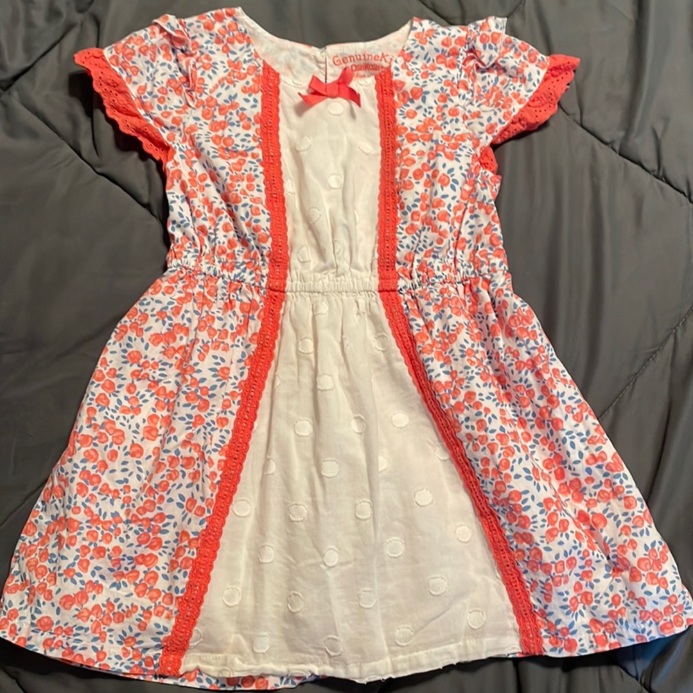 Girls Dress size 5T.